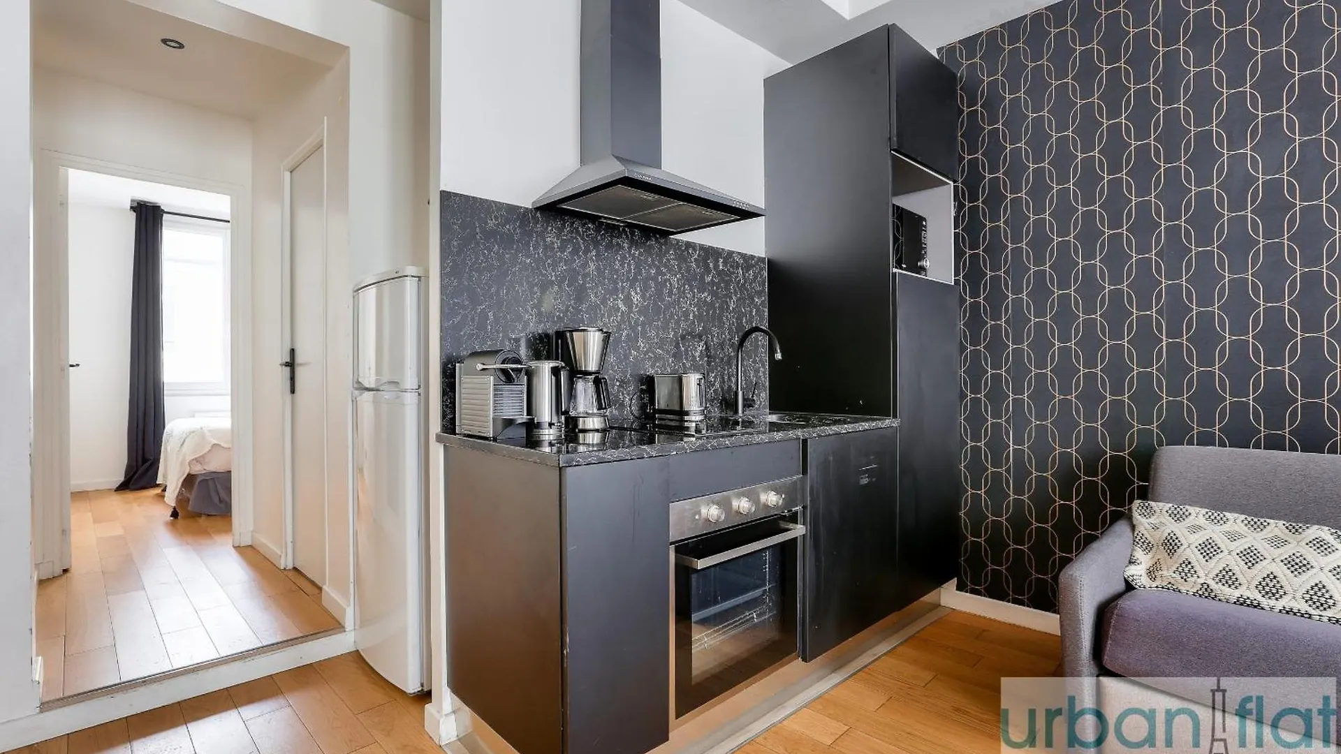 Apartment Urban Flat 96 - 1 Bedroom Aboukir Paris